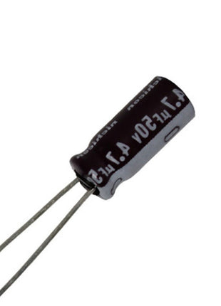 Condensador electrolítico radial, 4,7 µF 50 V, 5 x 11 mm